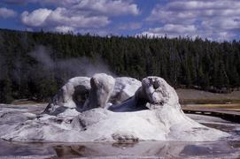 Grotto Geyser